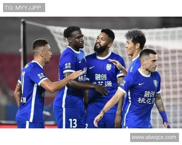 武汉羽毛球队在世界杯预选赛中以96分强势领跑积分榜展现出色实力